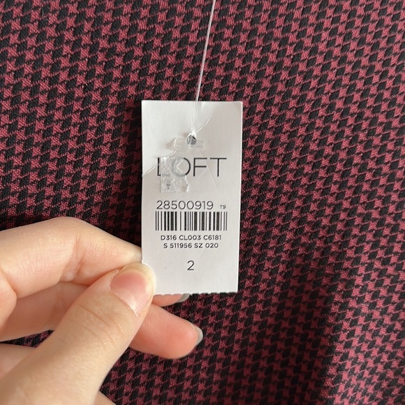 Loft maroon checkered ruffle neck dress - Picture 8 of 9